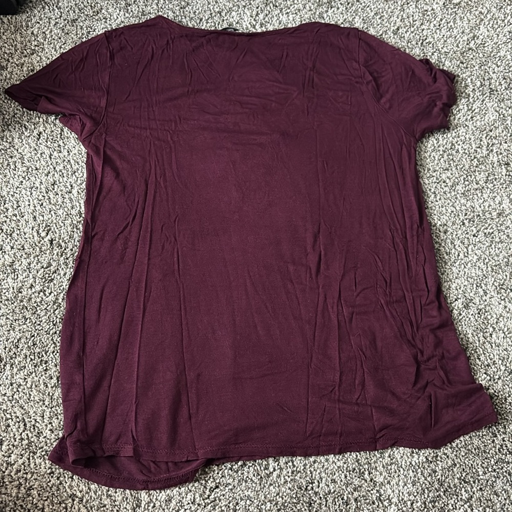 Maroon Deep-V Top - Picture 4 of 4